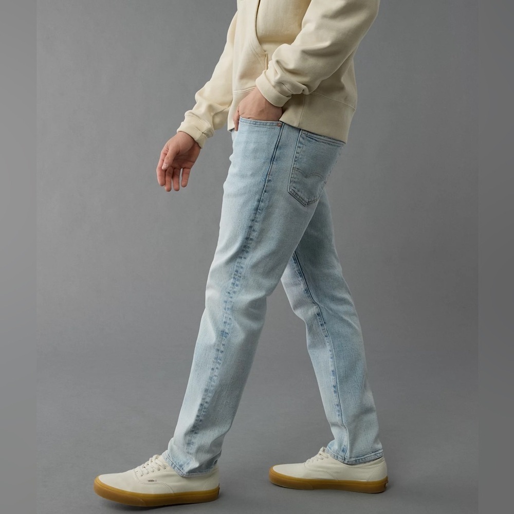 American Eagle Outfitters Light Wash Airflex Straight Jeans